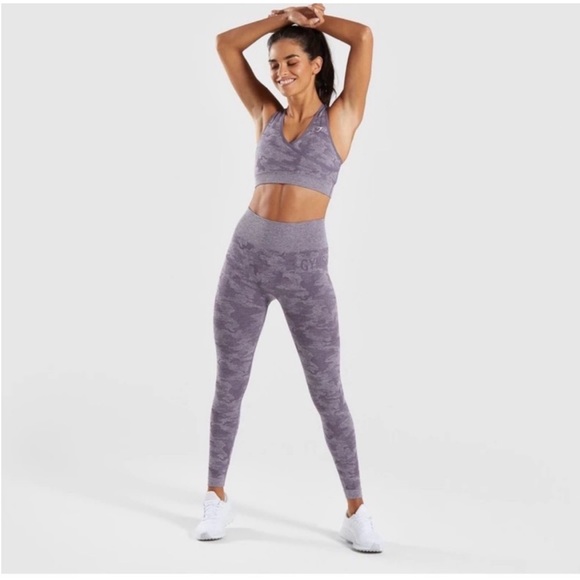 Gymshark Women’s Adapt Camo Set - Picture 7 of 8